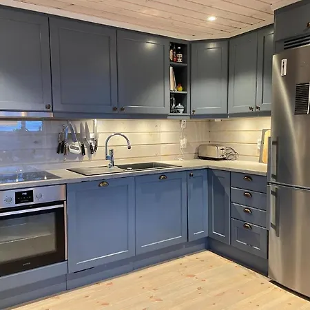 Beautiful In With Kitchen *